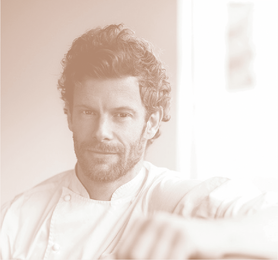 Tom Aikens Headshot